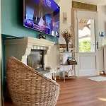 Villa Magnifique 8 Personnes Piscine 15 Min A Pied *