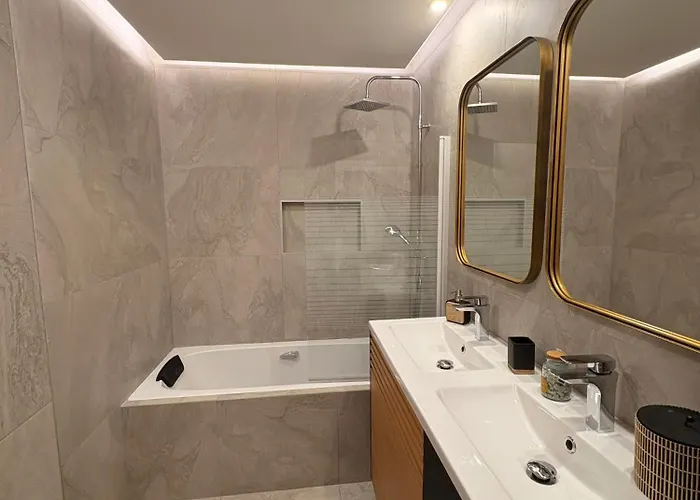 Magnifique 8 Personnes Piscine 15 Min A Pied